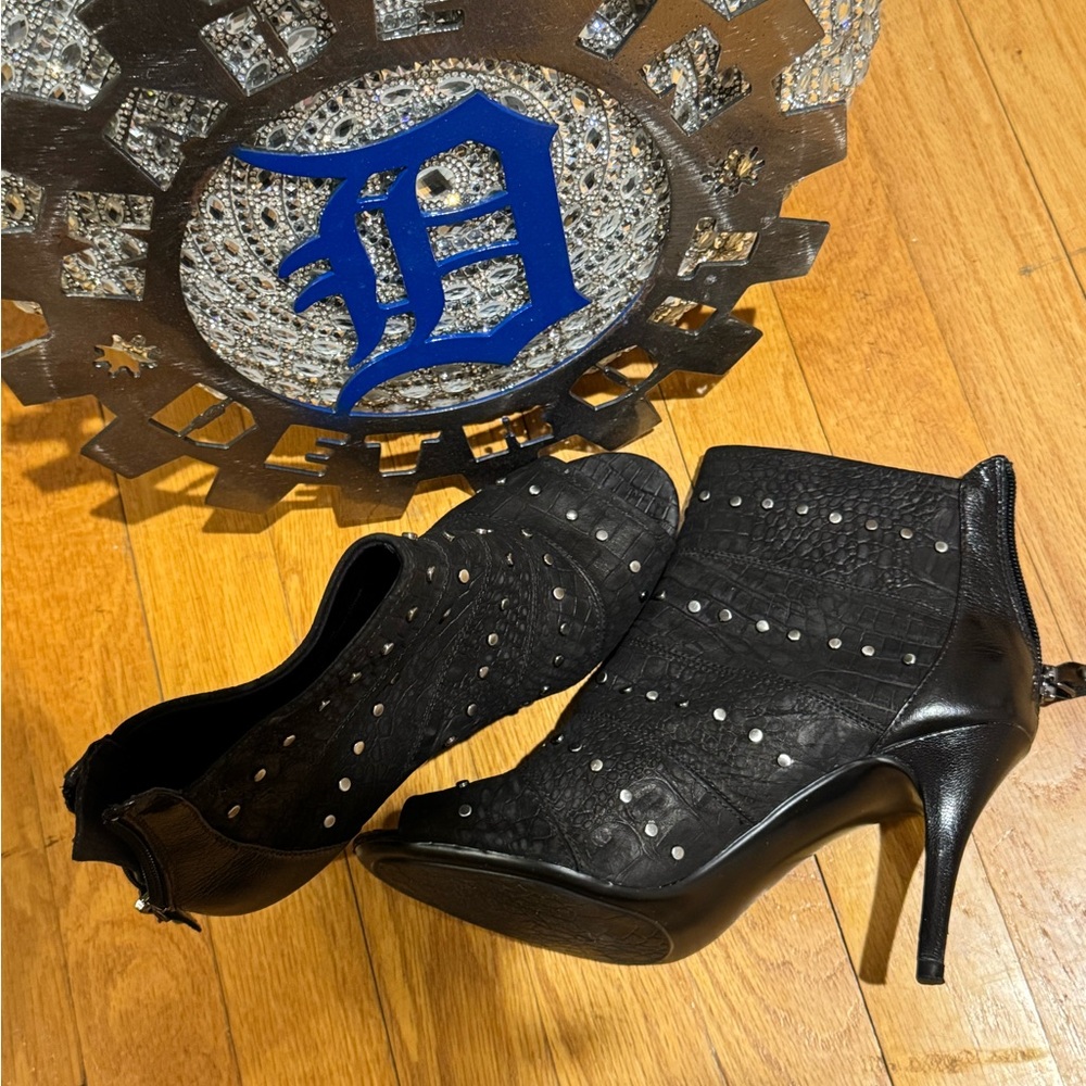 Black Studded Heeled Peep Toe Boots - Picture 4 of 4